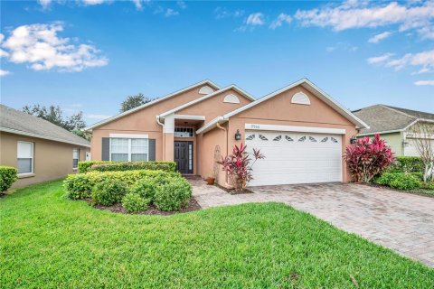 Villa ou maison à louer à Orlando, Floride: 3 chambres, 147.06 m2 № 2380834 - photo 2