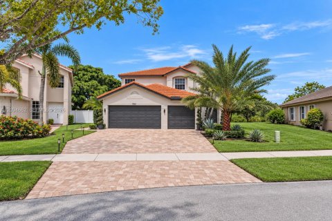 Casa en Miramar, Florida 5 dormitorios, 281.87 m2 № 2382710