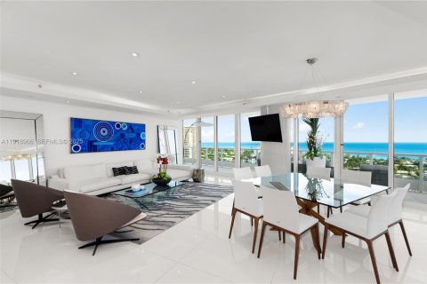 Condo à Aventura, Floride, 3 chambres  № 2039125