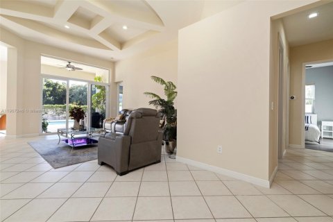 Купить виллу или дом в Пемброк-Пайнс, Флорида 4 спальни, 229.38м2, № 1963653 - фото 16