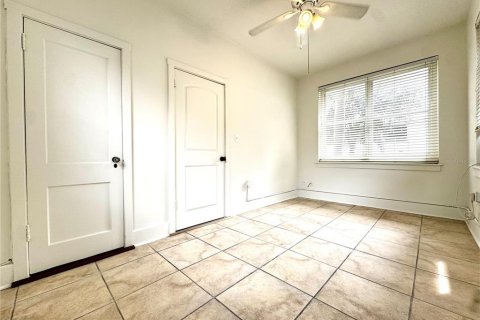 Appartement à louer à Orlando, Floride: 2 chambres, 106.84 m2 № 2408435 - photo 8