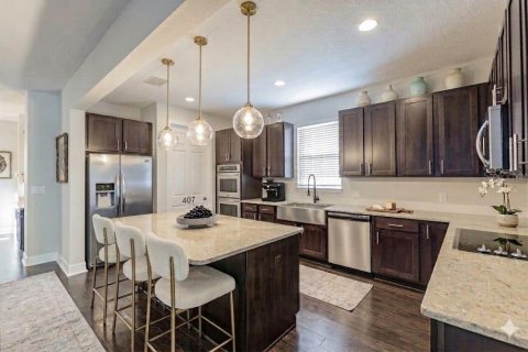 Villa ou maison à vendre à Tampa, Floride: 4 chambres, 290.6 m2 № 2144445 - photo 5