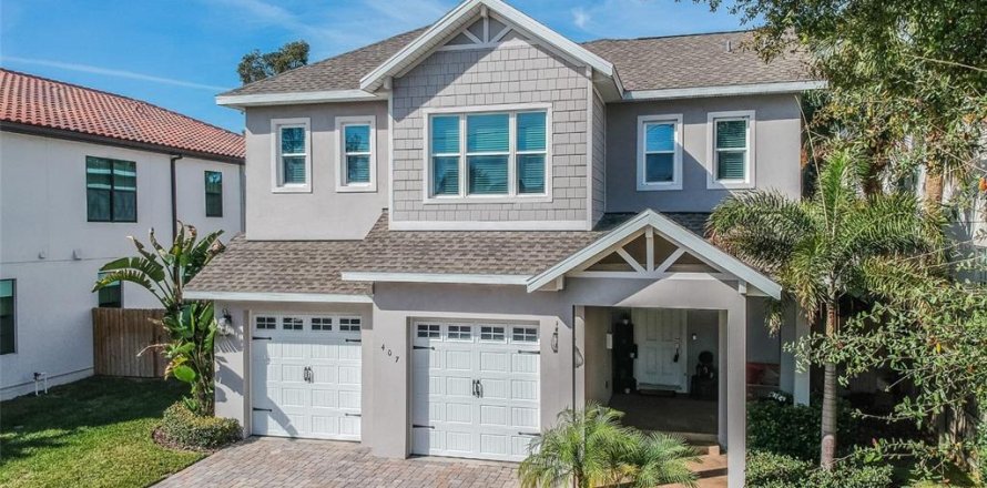 Villa ou maison à Tampa, Floride 4 chambres, 290.6 m2 № 2144445