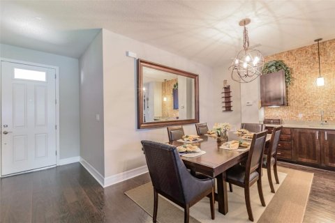 Villa ou maison à vendre à Tampa, Floride: 4 chambres, 290.6 m2 № 2144445 - photo 12