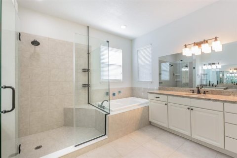 Villa ou maison à vendre à Tampa, Floride: 4 chambres, 290.6 m2 № 2144445 - photo 19