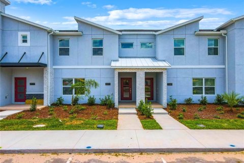 Adosado en alquiler en Kissimmee, Florida, 4 dormitorios, 176.7 m2 № 1915834 - foto 3