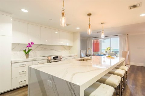 Apartamento en alquiler en Clearwater, Florida, 3 dormitorios, 251.3 m2 № 1735429 - foto 9