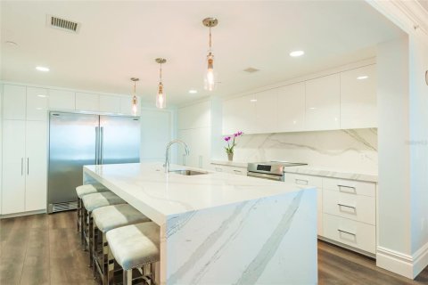 Apartment in Clearwater, Florida 3 bedrooms, 251.3 sq.m. № 1735429 - photo 13