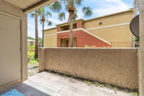 Снять в аренду квартиру в Кэсселберри, Флорида 4 комнаты, 71.16м2, № 1901154 - фото 16