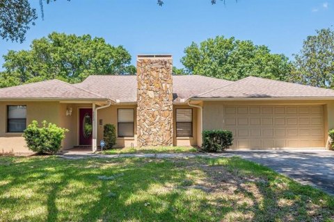 House in Mulberry, Florida 3 bedrooms, 158.58 sq.m. № 1910499 - photo 1