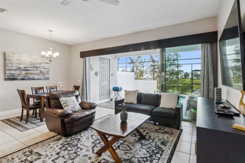 Adosado en venta en Davenport, Florida, 3 dormitorios, 164.53 m2 № 2097909 - foto 7