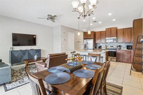 Adosado en venta en Davenport, Florida, 3 dormitorios, 164.53 m2 № 2097909 - foto 9