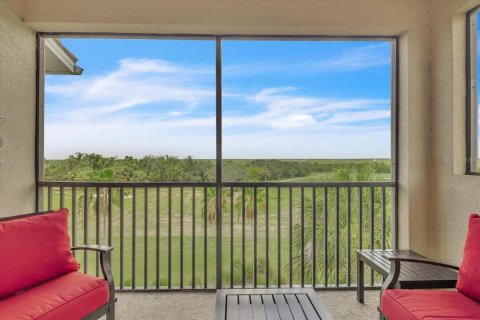 Condo in Bradenton, Florida, 2 bedrooms  № 2152021 - photo 30