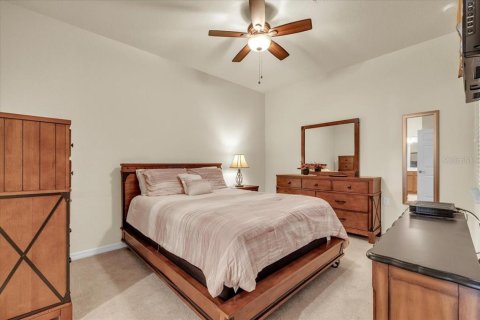Condo in Bradenton, Florida, 2 bedrooms  № 2152021 - photo 19