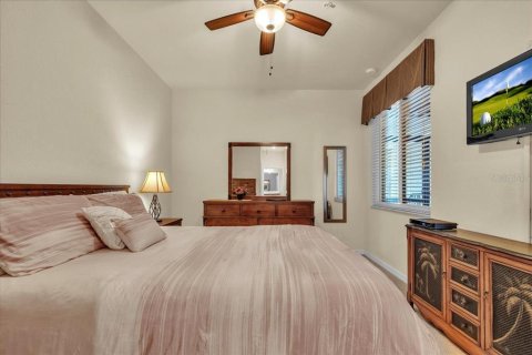 Condo in Bradenton, Florida, 2 bedrooms  № 2152021 - photo 20