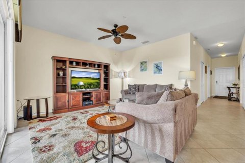 Condo in Bradenton, Florida, 2 bedrooms  № 2152021 - photo 6