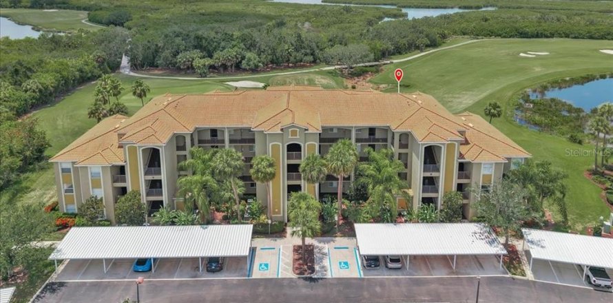 Condo in Bradenton, Florida, 2 bedrooms  № 2152021