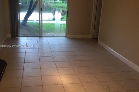 Condo in Plantation, Florida, 2 bedrooms  № 1944950 - photo 6