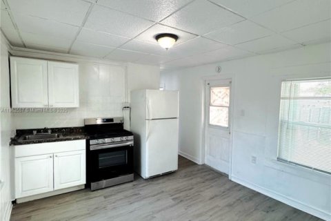 Villa ou maison à louer à Dania Beach, Floride: 311.32 m2 № 1890891 - photo 5