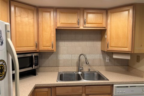 Купить кондоминиум в Сент-Питерсберг, Флорида 7 комнат, 97.55м2, № 2204696 - фото 19