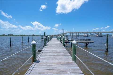 Condominio en venta en Daytona Beach, Florida, 1 dormitorio, 76.18 m2 № 1519757 - foto 19