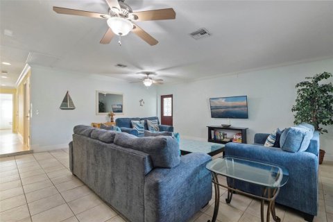 Casa en venta en Sarasota, Florida, 3 dormitorios, 247.21 m2 № 1918668 - foto 27