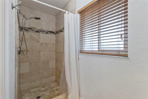 Casa en venta en Sarasota, Florida, 3 dormitorios, 247.21 m2 № 1918668 - foto 22