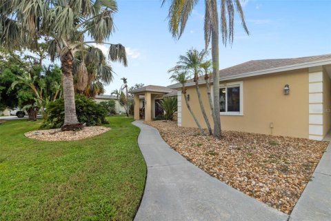 Casa en venta en Sarasota, Florida, 3 dormitorios, 247.21 m2 № 1918668 - foto 6