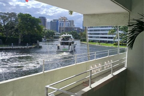 Copropriété à vendre à Fort Lauderdale, Floride: 2 chambres, 78.97 m2 № 1963486 - photo 23