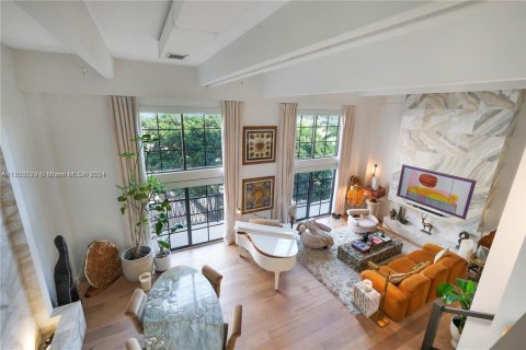 Condo in West Palm Beach, Florida, 3 bedrooms  № 1461031 - photo 1