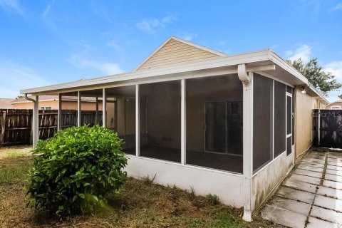 Casa en alquiler en Orlando, Florida, 4 dormitorios, 136.66 m2 № 1903328 - foto 15