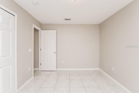 Casa en alquiler en Orlando, Florida, 4 dormitorios, 136.66 m2 № 1903328 - foto 10