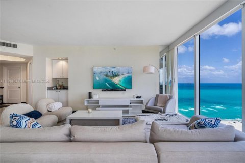 Condo à Miami Beach, Floride, 2 chambres  № 2016494