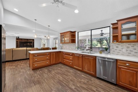 Villa ou maison à vendre à Leesburg, Floride: 4 chambres, 280.75 m2 № 2097464 - photo 22