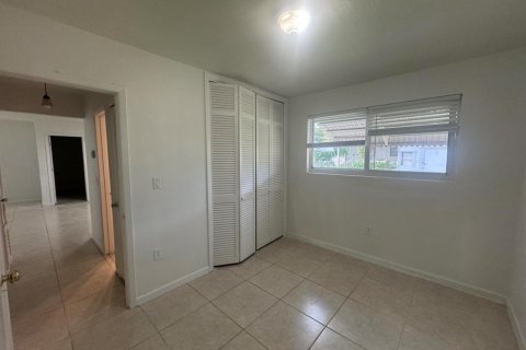 Casa en alquiler en Pembroke Pines, Florida, 3 dormitorios, 120.31 m2 № 2085846 - foto 15