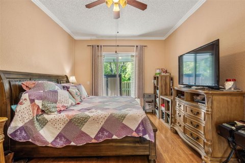 House in Homestead, Florida 4 bedrooms, 191.38 sq.m. № 2074677 - photo 20
