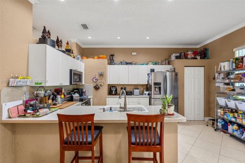 House in Homestead, Florida 4 bedrooms, 191.38 sq.m. № 2074677 - photo 15