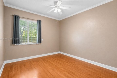 House in Homestead, Florida 4 bedrooms, 191.38 sq.m. № 2074677 - photo 29