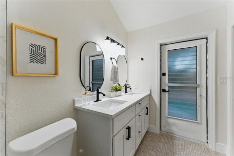 Villa ou maison à vendre à Palm Harbor, Floride: 4 chambres, 292.92 m2 № 1784585 - photo 23