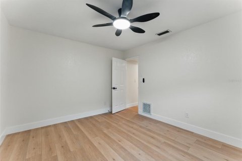 Villa ou maison à vendre à Palm Harbor, Floride: 4 chambres, 292.92 m2 № 1784585 - photo 27