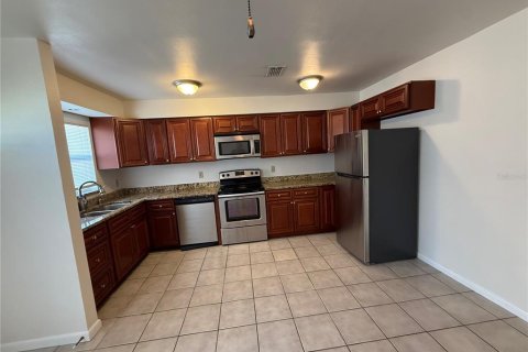 Villa ou maison à vendre à Lakeland, Floride: 3 chambres, 113.81 m2 № 2423862 - photo 6