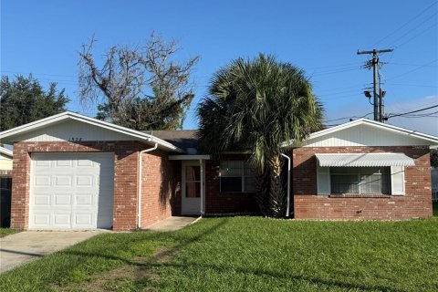 Villa ou maison à Lakeland, Floride 3 chambres, 113.81 m2 № 2423862
