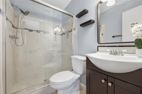 Townhouse in Gainesville, Florida 3 bedrooms, 109.25 sq.m. № 2102601 - photo 15