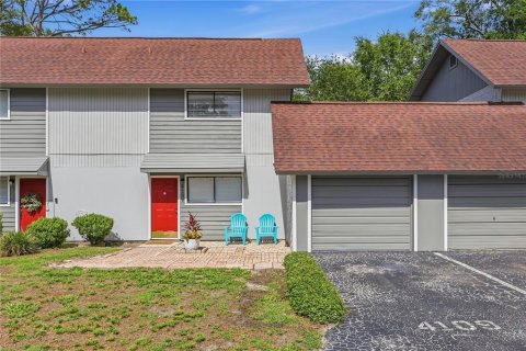 Townhouse in Gainesville, Florida 3 bedrooms, 109.25 sq.m. № 2102601 - photo 25