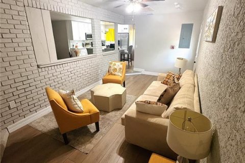 Villa ou maison à vendre à Orlando, Floride: 3 chambres, 112.97 m2 № 2352397 - photo 7