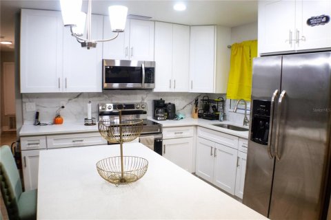 Villa ou maison à vendre à Orlando, Floride: 3 chambres, 112.97 m2 № 2352397 - photo 6