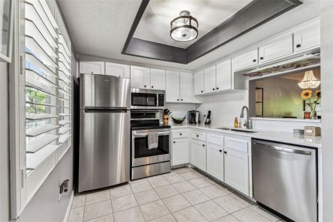 Condominio en alquiler en Dunedin, Florida, 2 dormitorios, 96.62 m2 № 1650927 - foto 3