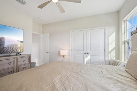 House in Fish Hawk, Florida 5 bedrooms, 326.83 sq.m. № 2151998 - photo 22