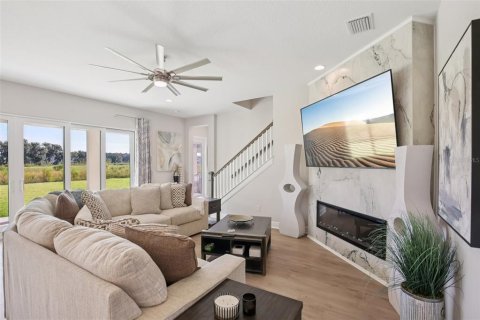 House in Fish Hawk, Florida 5 bedrooms, 326.83 sq.m. № 2151998 - photo 14