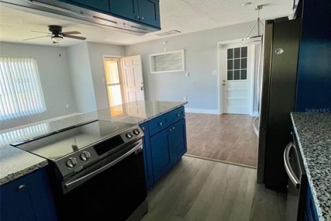 Casa en alquiler en DeBary, Florida, 3 dormitorios, 110 m2 № 2094368 - foto 6